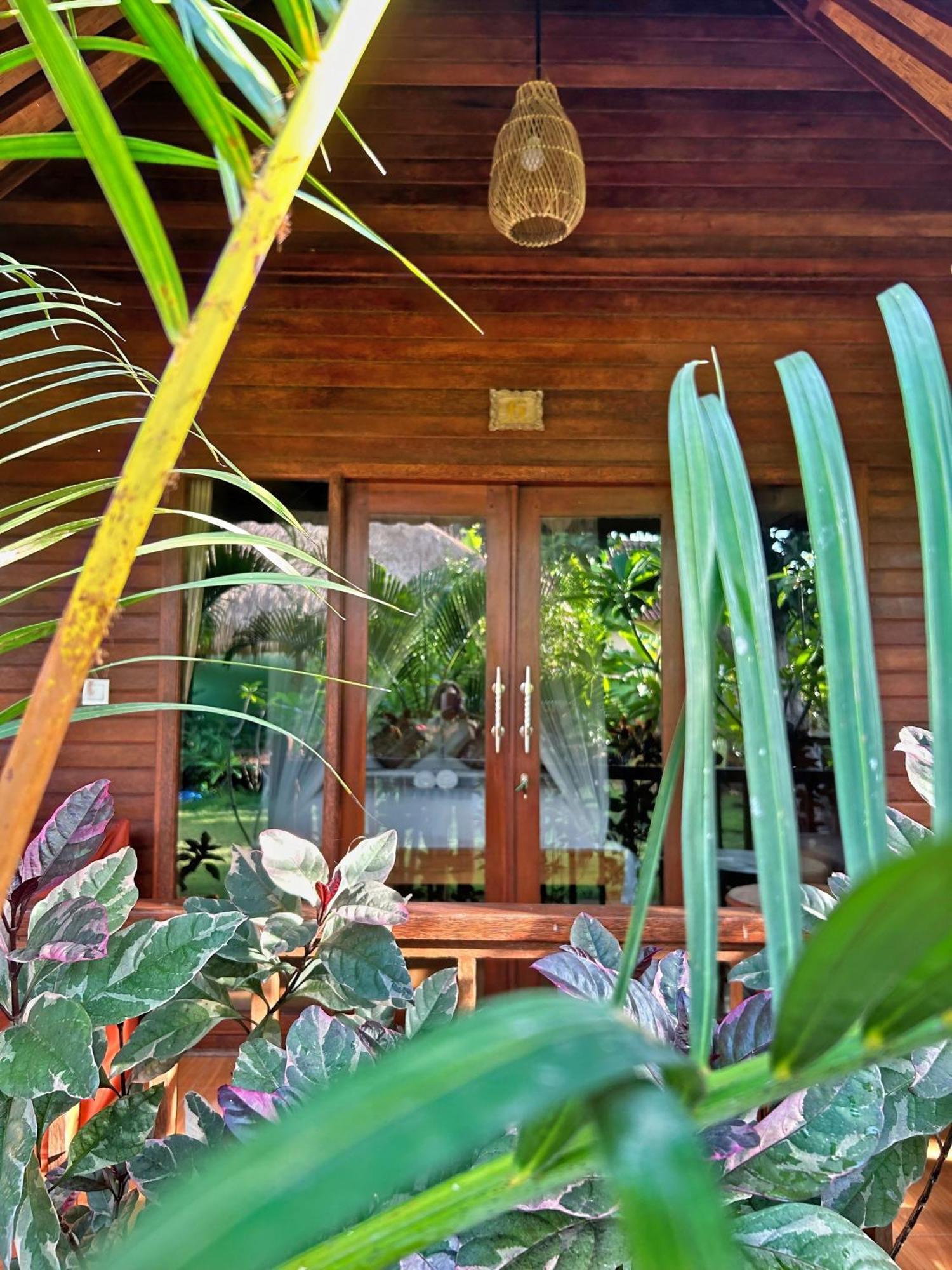 לינה וארוחת בוקר Island Garden Huts Lembongan מראה חיצוני תמונה