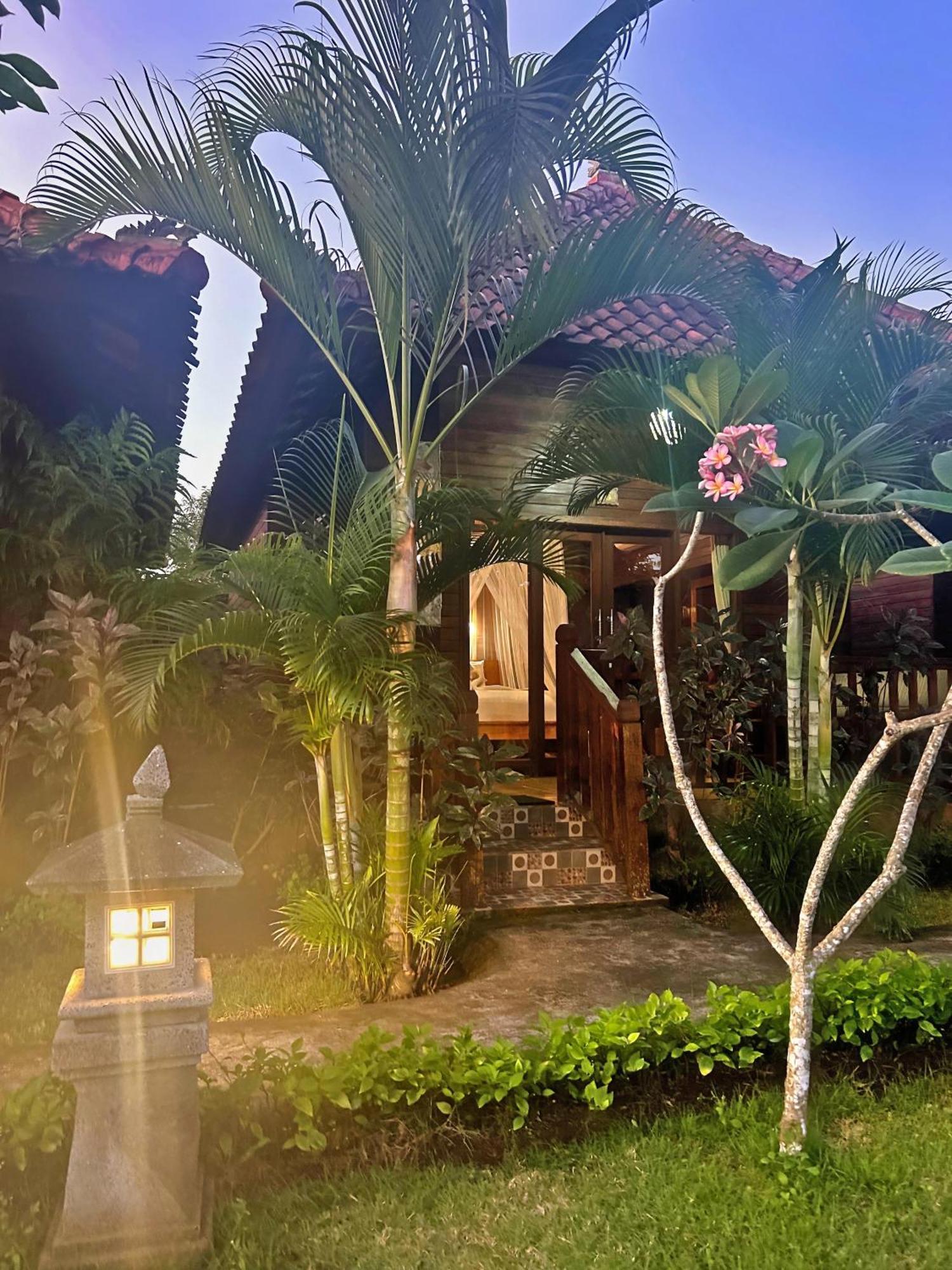 לינה וארוחת בוקר Island Garden Huts Lembongan מראה חיצוני תמונה